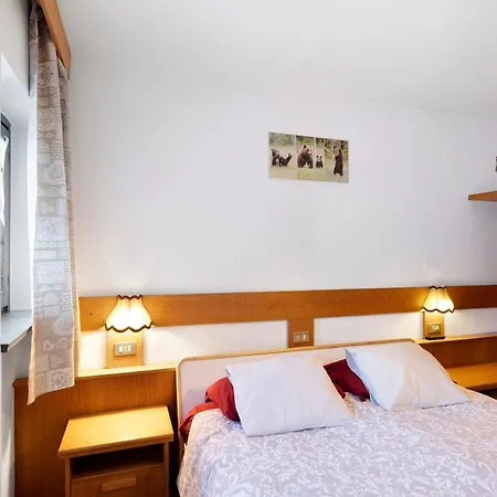 Coccinella Alpina Apartment *